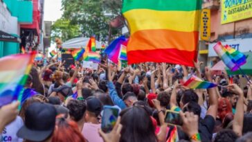 Pereira se vistió de colores y mostró su diversidad en Marcha del Orgullo Gay