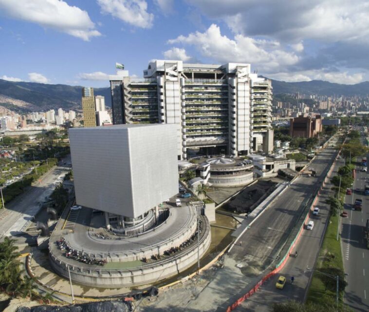Personería de Medellín suspende al vicepresidente comercial de EPM