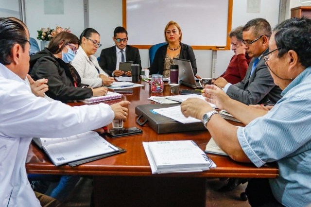 Secretaría de Educación de Manizales y Educal se reúnen para modificar la circular 016