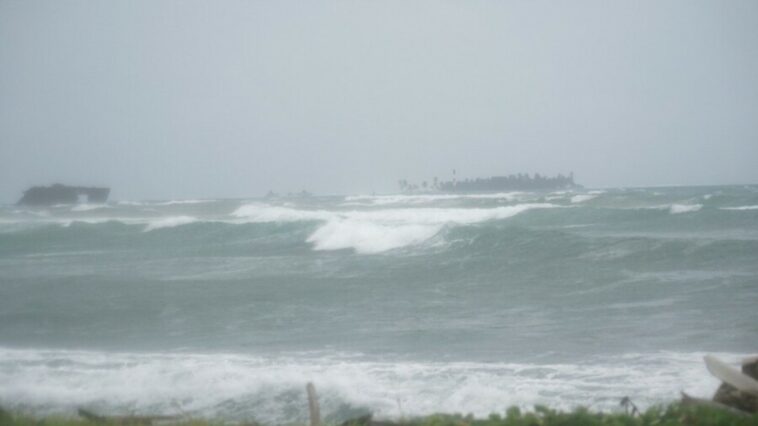 Tormenta Bonnie se aleja de San Andrés