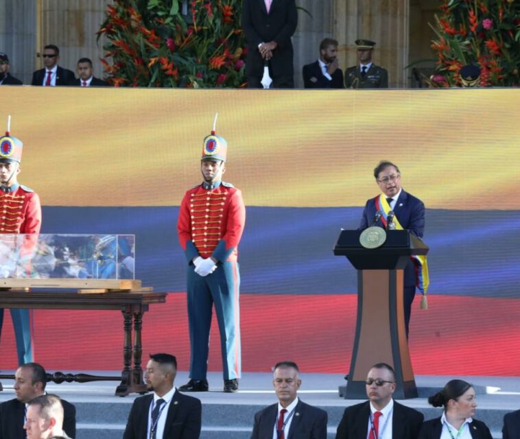 'La espada de Bolívar es del pueblo y por eso la queríamos’: presidente Petro