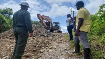 Batallón de Ingenieros de Combate N° 15 participa en la construcción de obras de infraestructura en el municipio de Unión Panamericana.