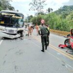 Cinco lesionados dejó choque de buseta y camioneta en la vía Chinchiná – Santa Rosa de Cabal