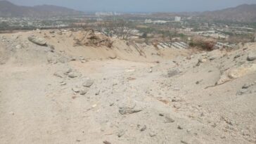 Corpamag impone medida de suspensión  en obra de construcción de vía en el cerro del Yucal  