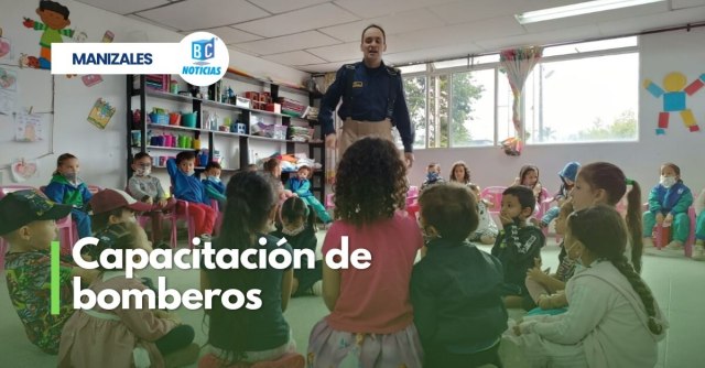 Cuerpo Oficial de Bomberos de Manizales capacita a instituciones educativas en manejo emergencias