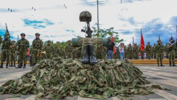 Ejército Nacional conmemoró sus 212 años de historia