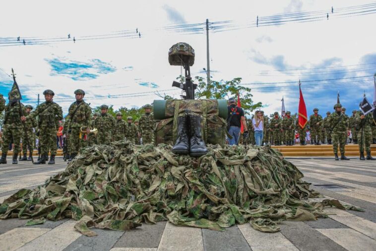 Ejército Nacional conmemoró sus 212 años de historia