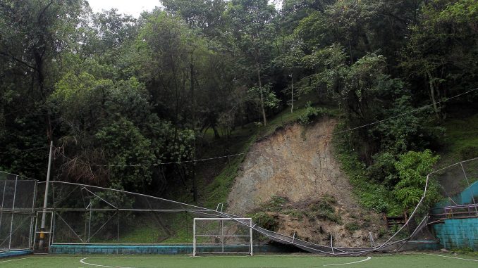 Cancha cerrada