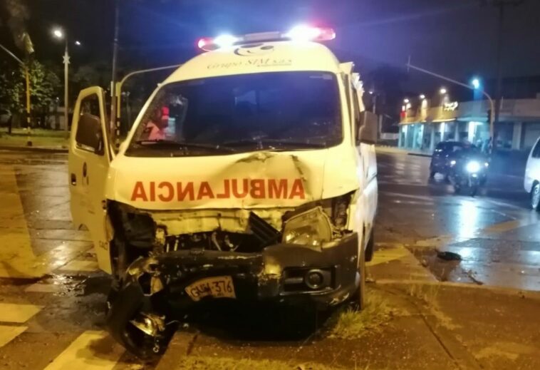 En menos de 24 horas, dos ambulancias se vieron involucradas en accidentes en Cali