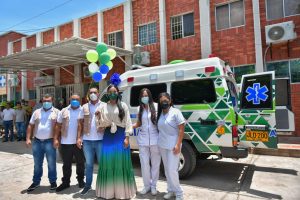 Gobierno del Cesar optimiza traslado de pacientes con entrega de modernas ambulancias