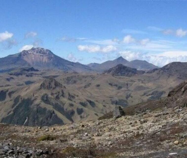 Nariño pide a Ecuador levantar restricción vial en caso de evacuar por volcán