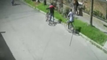 Pillos en bicicleta asaltaron a estudiantes de un colegio de Kennedy