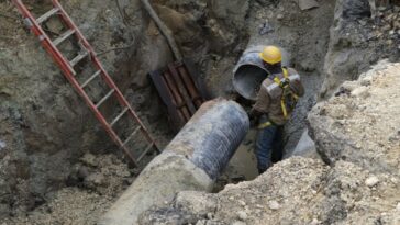 Reparación del tubo de agua averiado en Cartagena culminará este viernes