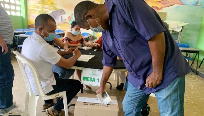 Solicitan a presidente de Colombia elección atípica a Gobernación de La Guajira