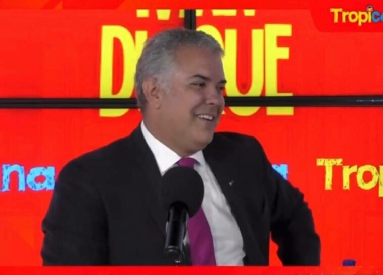 Video: ¿Cuál le sale mejor? Duque mostró su lado más relajado imitando a Uribe y a Petro