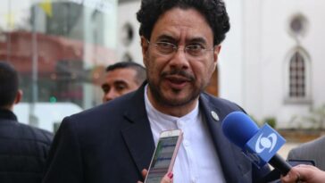 "Fue una visita exitosa": Iván Cepeda sobre reanudación de diálogos con ELN en Cuba
