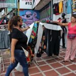 ¿Calidad de primera? ¿La razón por la que comprar ropa de segunda sigue ganando fuerza en Colombia