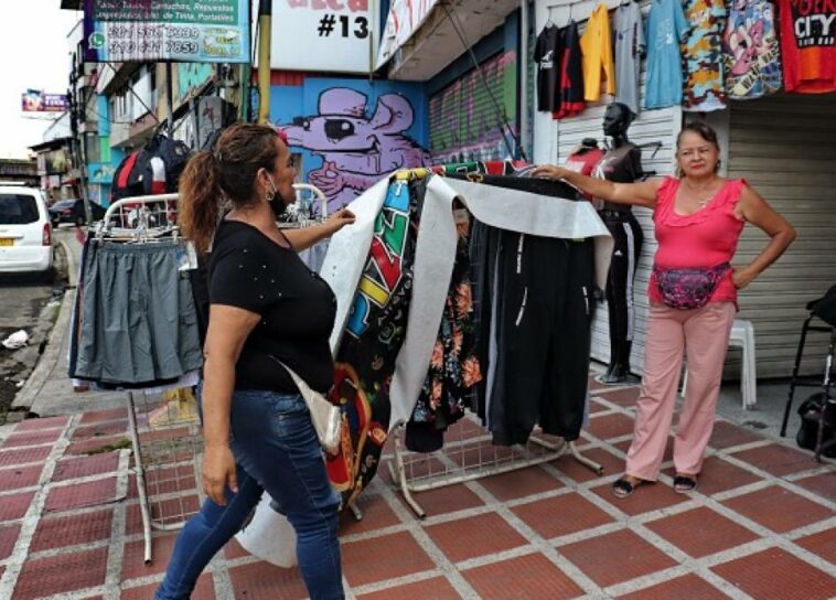 ¿Calidad de primera? ¿La razón por la que comprar ropa de segunda sigue ganando fuerza en Colombia