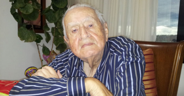 Emilio Valencia Díaz, congresista exdiputado y líder del Partido Liberal y empresario del chance, murió el día de hoy a la edad de 101 años en la cidad de Armenia. 