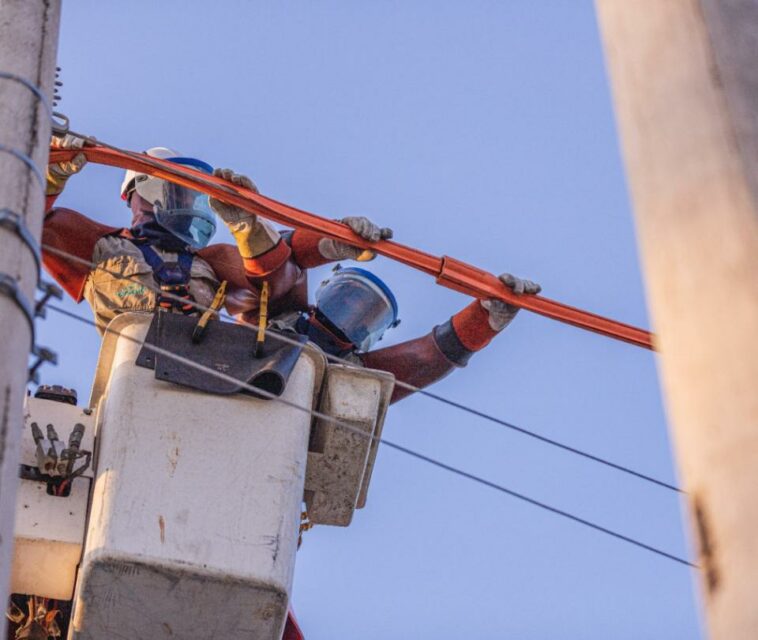 Alarma por intervención a mercado eléctrico con plan de desarrollo de Duque