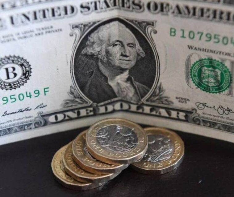 Dólar sumó una nueva caída y cerró por debajo de $4.400
