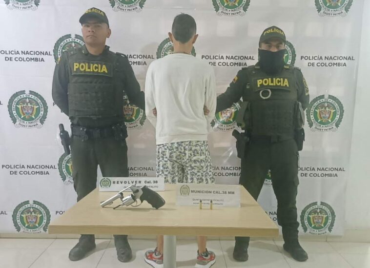 Dos personas capturadas y tres armas de fue fueron incautadas en el municipio de Pitalito