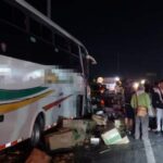 En Bogotá un bus y un furgón chocaron, hay 15 lesionados