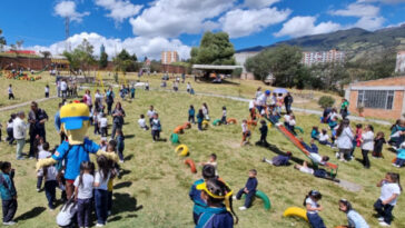 En Pasto finalmente entregaron los juegos infantiles para el INEM