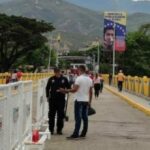 En el Quindío, ministro de Transporte también  anunció la reapertura de la frontera entre Colombia y Venezuela
