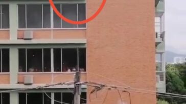 Estudiante intentó lanzarse de un quinto piso en la UPC