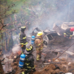 Incendio en el barrio Portal del Edén dejó 6 viviendas afectadas