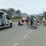 Un carro atropelló a cinco ciclistas en Antioquia y se escapó