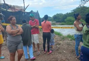 Creciente se llevó ocho casas en la margen derecha del río Guatapurí