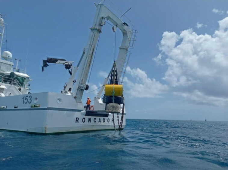 DIMAR realiza mantenimiento a ayudas de navegación en San Andrés