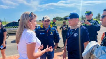 Distrito y Gobernación brindan ayuda a las víctimas del accidente de la aeronave