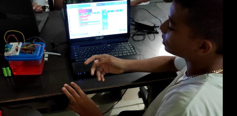 Estudiante monteriano seleccionado para la final de Codefest en Bogotá