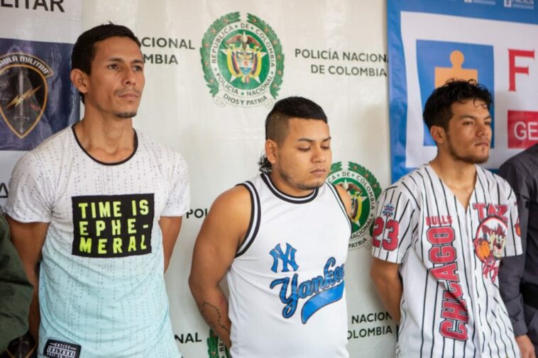 Fueron capturados tres hombres por el delito de homicidio y porte ilegal de armas