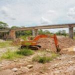 Gobernador de Casanare continúa liderando trabajos para hacer frente a la emergencia en el río Ariporo