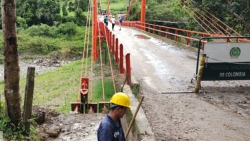 Iniciaron trabajos de repotenciación en el puente sobre el río Cravo Sur