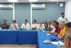 La Cámara de Comercio de Valledupar entregó las propuestas del Cesar al ministro de educación