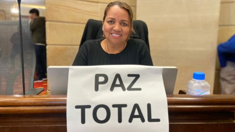 Leonor Palencia le dijo sí a la “Paz Total”