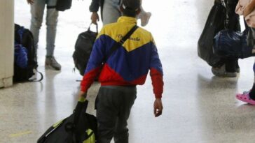 Migrantes venezolanos dejaron de llegar a Medellín para viajar hacia el Darién