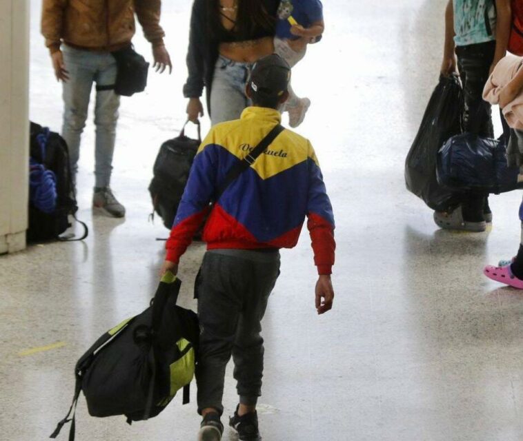 Migrantes venezolanos dejaron de llegar a Medellín para viajar hacia el Darién