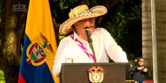 Presidente Petro declarará “Desastre Natural” en Colombia por fuerte ola invernal