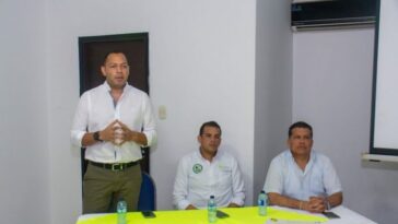 Alberto Ariza, en calidad de gobernador de La Guajira encargado, presidió el primer comité Departamental de Discapacidad y la posesión de los representantes de la sociedad civil ante dicho Comité para el periodo 2022-2026.
