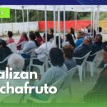 Alcalde Carlos Mario Marín entregó la resolución que convierte a Chachafruto en el primer asentamiento legalizado