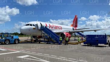 Avianca no pudo viajar este lunes, por fallas en luces en aeropuerto de Riohacha