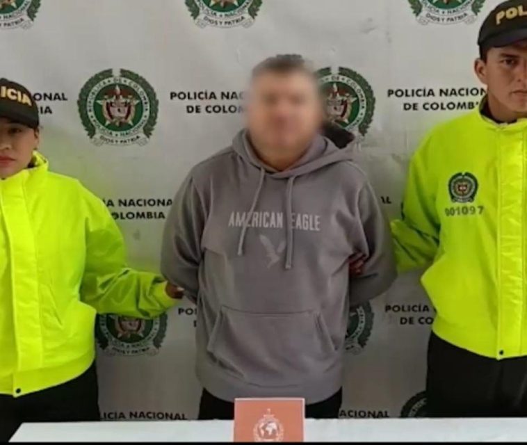 En frontera con Ecuador capturan a mexicano con circular roja por narcotráfico