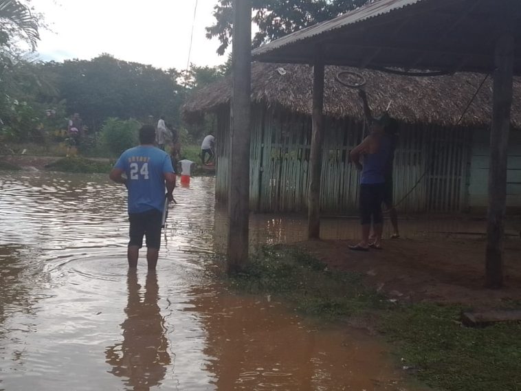 Leticia y Martinica amanecieron inundados