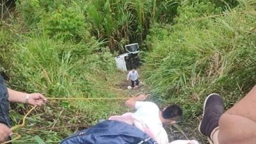 Otro bus de servicio público rodó al abismo en vías del Cauca